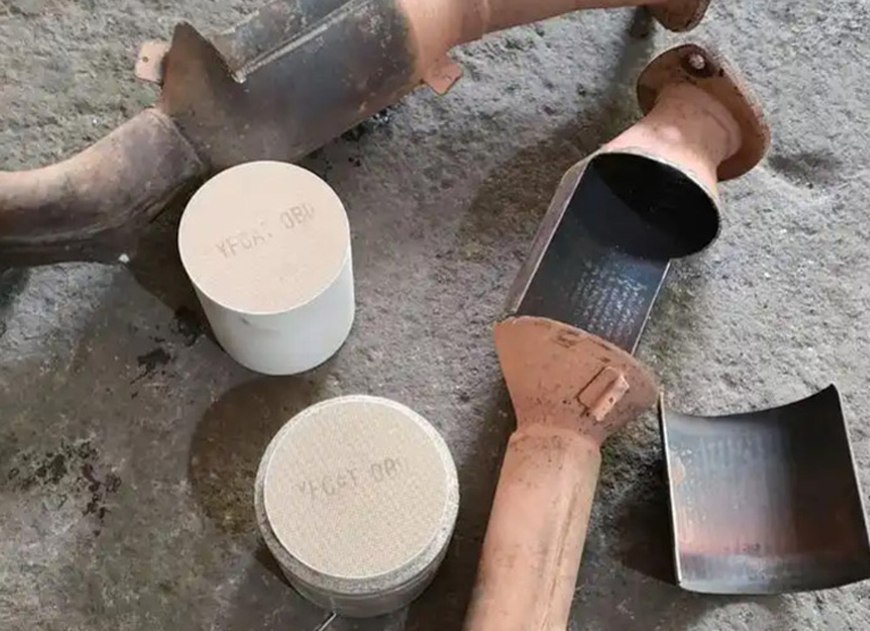 उत्प्रेरक कनवर्टर रीसाइक्लिंग